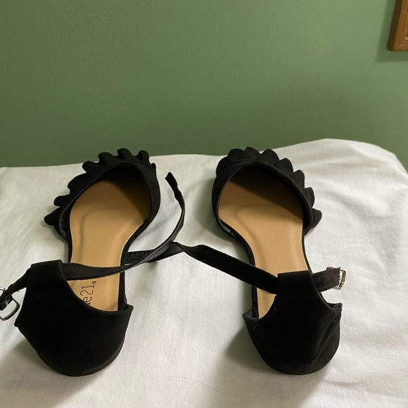 Black Rue21 Pointed Toe Ankle Strap Flats - Picture 2 of 5